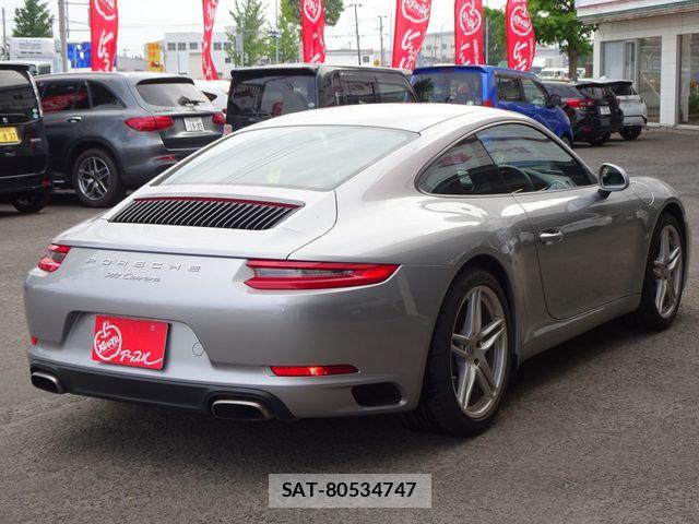 Porsche 911 2019-05 7980587-2