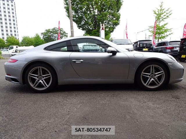 Porsche 911 2019-05 7980587-7