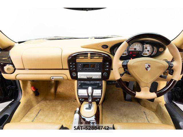 Porsche 911 2002-05 8037600-1