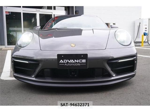Porsche 911 2022-12 8037599-9