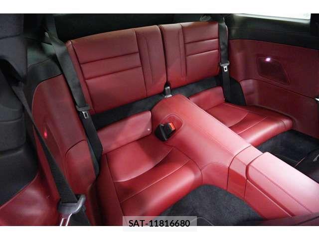 Porsche 911 2022-02 8075119-9