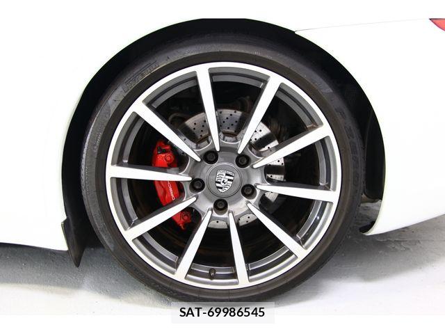 Porsche 911 2013-11 8075122-13