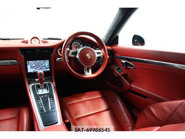 Porsche 911 2013-11 8075122-21