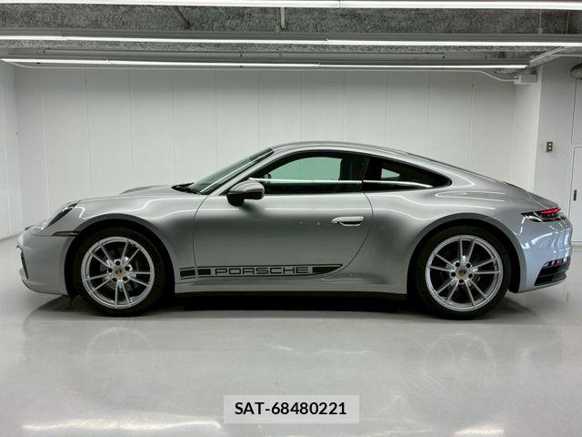 Porsche 911 2020-10 8101196-15