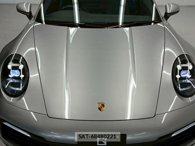Porsche 911 2020-10 8101196-26