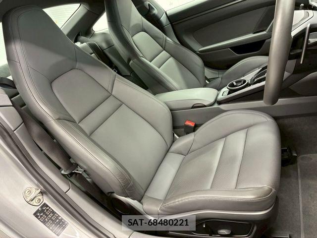 Porsche 911 2020-10 8101196-3
