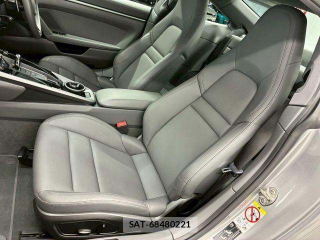 Porsche 911 2020-10 8101196-4