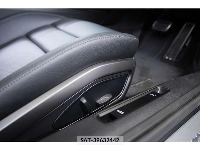 Porsche 911 2024-03 8159009-10