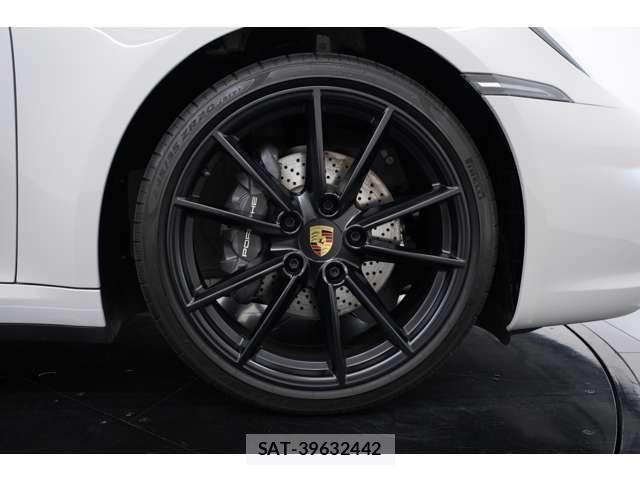 Porsche 911 2024-03 8159009-4