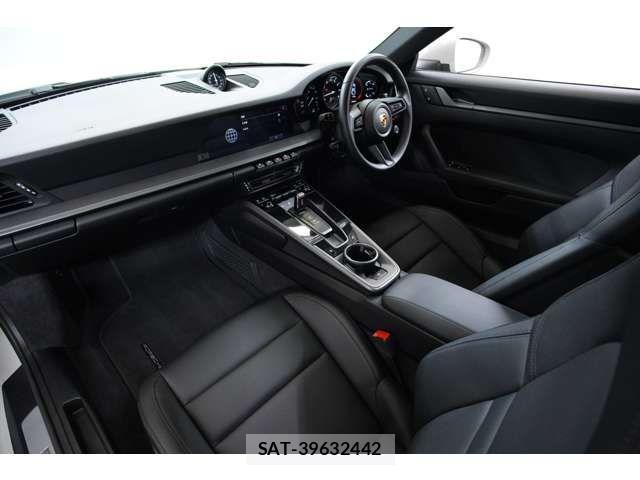 Porsche 911 2024-03 8159009-7