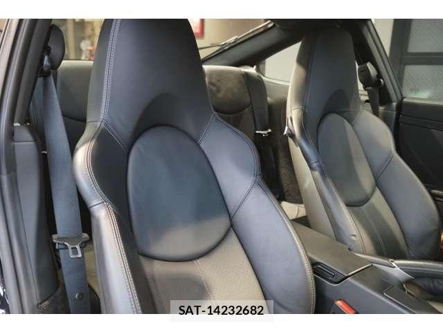 Porsche 911 2009-05 8159010-10