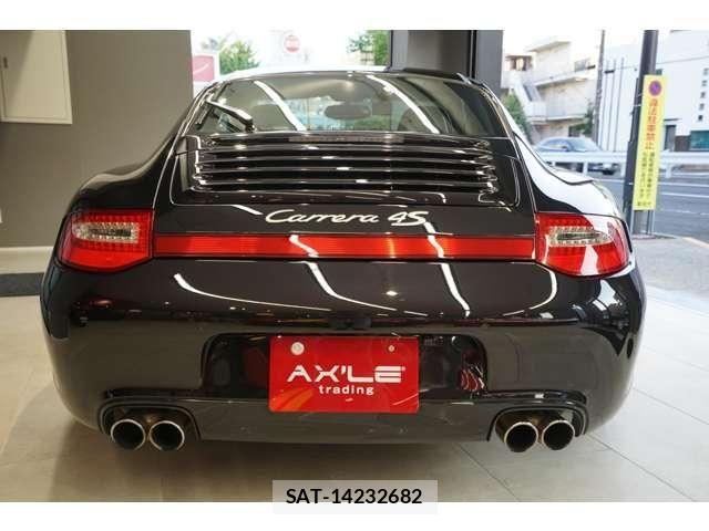 Porsche 911 2009-05 8159010-24