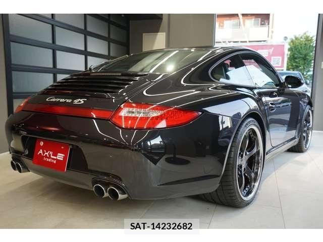 Porsche 911 2009-05 8159010-3
