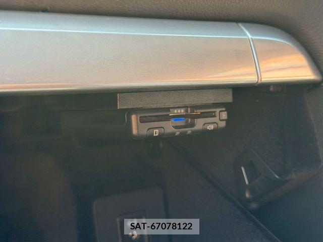 Porsche 911 2017-07 8209534-12