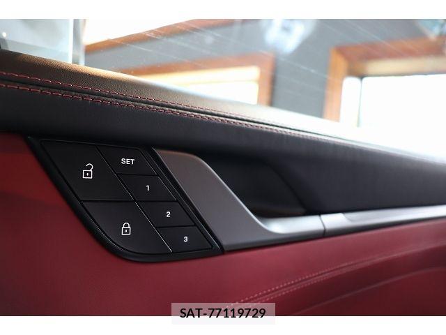 Porsche 911 2024-03 8209533-13