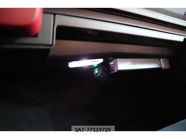 Porsche 911 2024-03 8209533-24