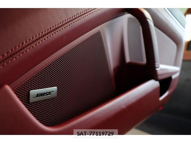 Porsche 911 2024-03 8209533-26