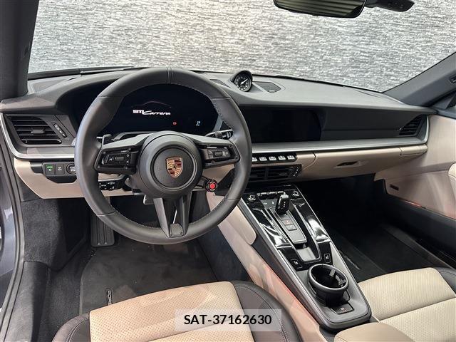 Porsche 911 2025-01 8246333-1