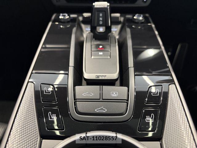 Porsche 911 2020-10 8316380-15