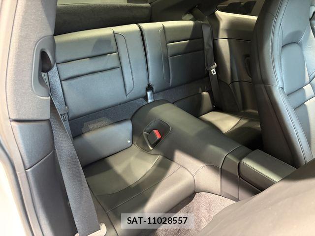 Porsche 911 2020-10 8316380-19