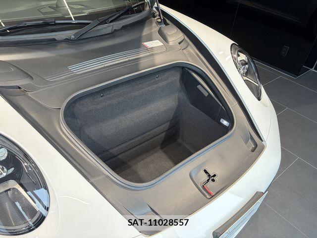 Porsche 911 2020-10 8316380-7