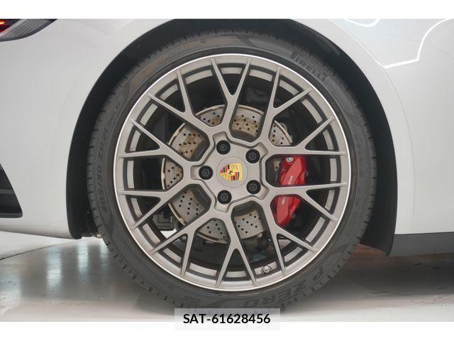 Porsche 911 2021-06 8316382-10