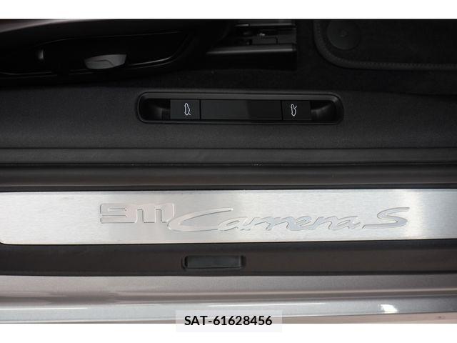 Porsche 911 2021-06 8316382-27