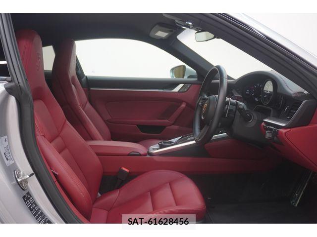 Porsche 911 2021-06 8316382-29