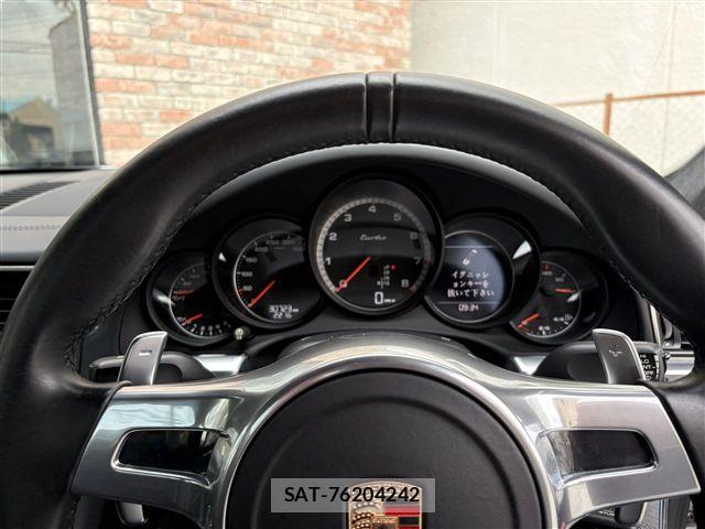 Porsche 911 2014-09 8316388-19