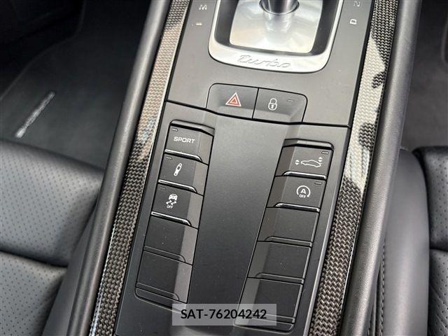 Porsche 911 2014-09 8316388-22