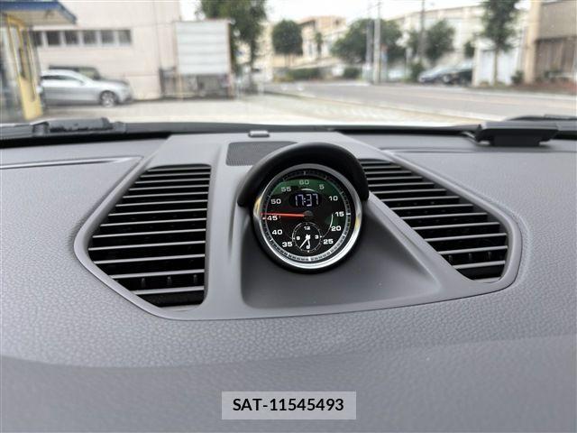 Porsche 911 2013-04 8337387-19