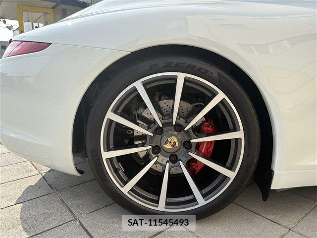 Porsche 911 2013-04 8337387-7