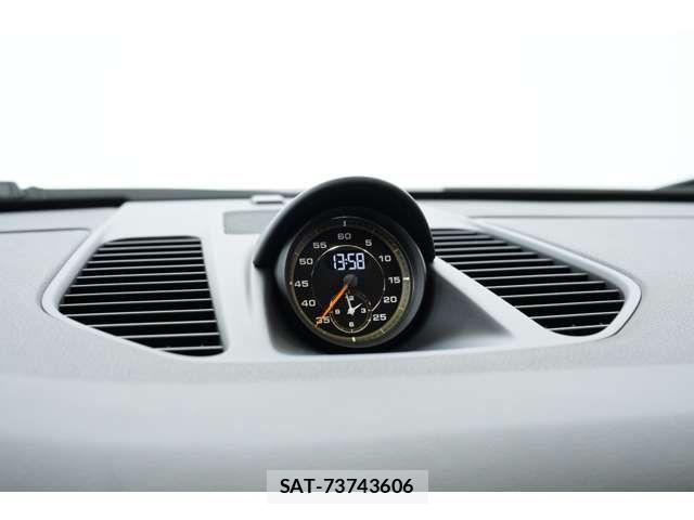 Porsche 911 2019-03 8337384-12