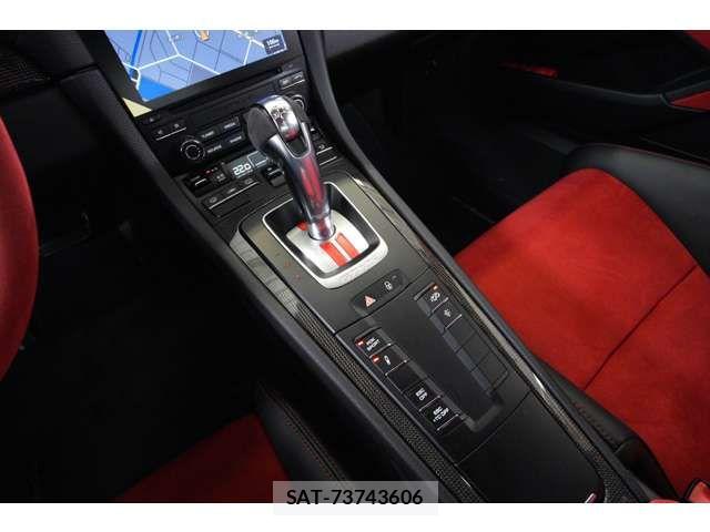 Porsche 911 2019-03 8337384-14