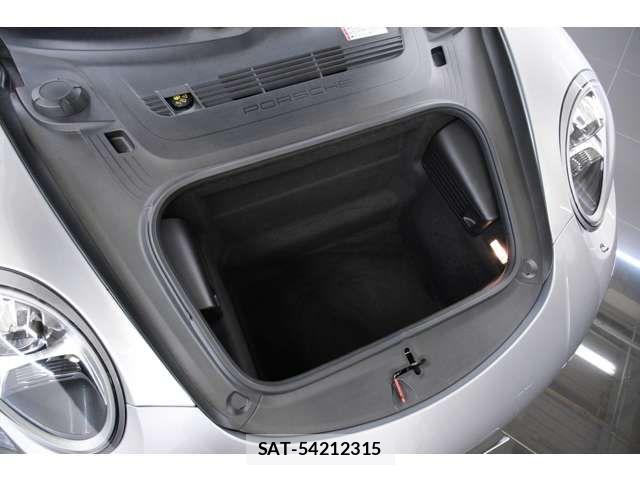 Porsche 911 2016-09 8337385-16