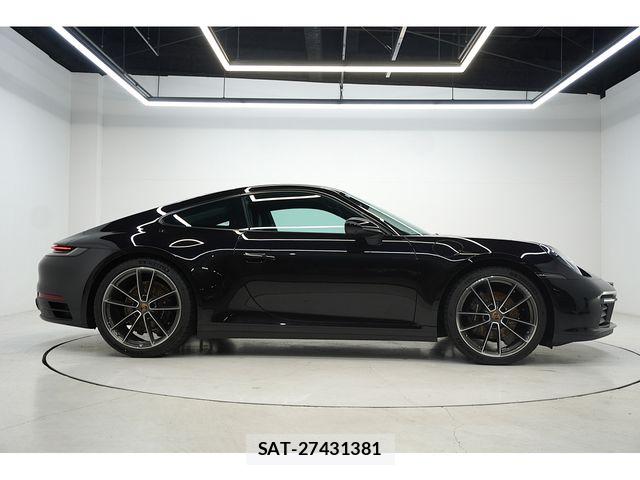 Porsche 911 2024-09 8337383-3