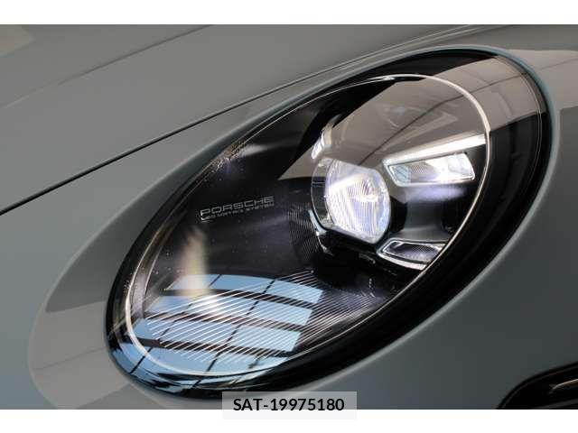 Porsche 911 2024-04 8337386-14