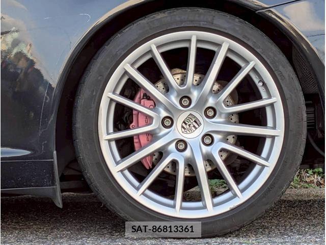 Porsche 911 2005-11 8355339-18