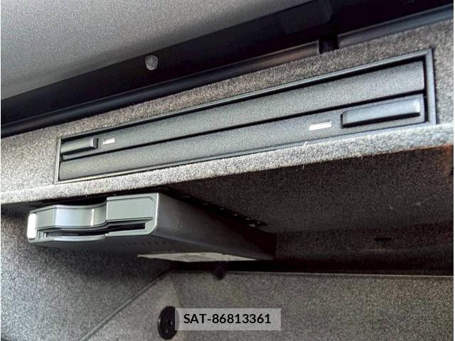 Porsche 911 2005-11 8355339-8