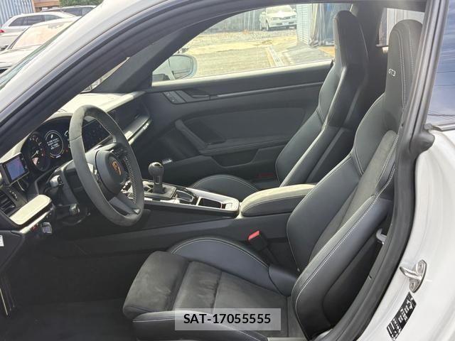 Porsche 911 2022-09 8355338-10
