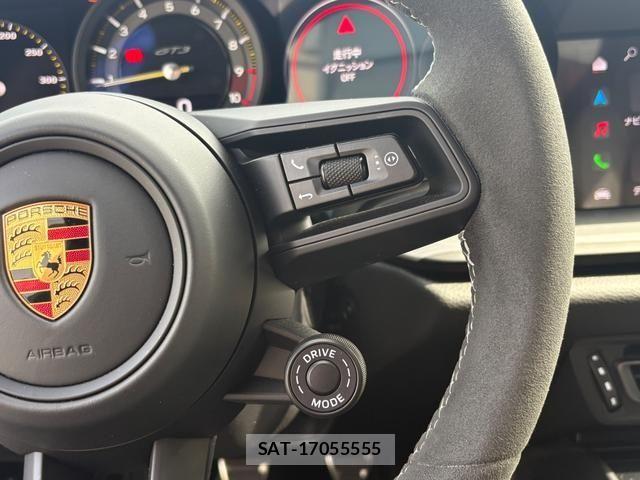 Porsche 911 2022-09 8355338-15