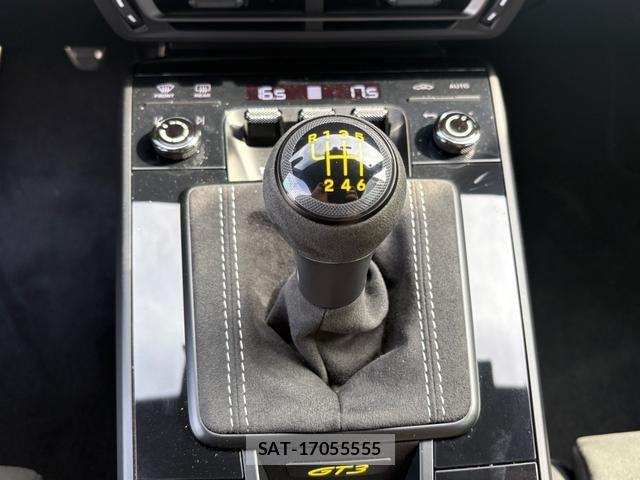 Porsche 911 2022-09 8355338-20