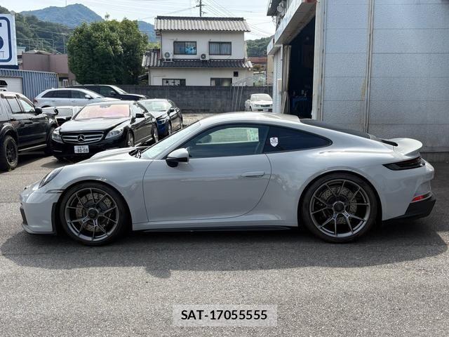 Porsche 911 2022-09 8355338-8