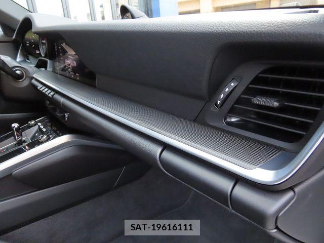 Porsche 911 2020-03 8355337-24