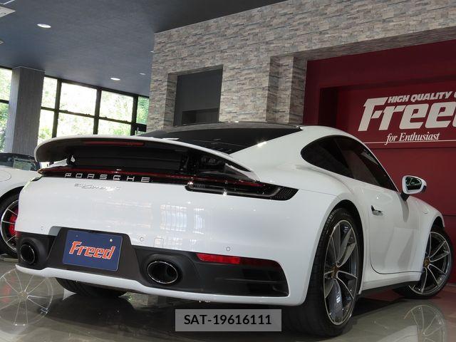 Porsche 911 2020-03 8355337-2