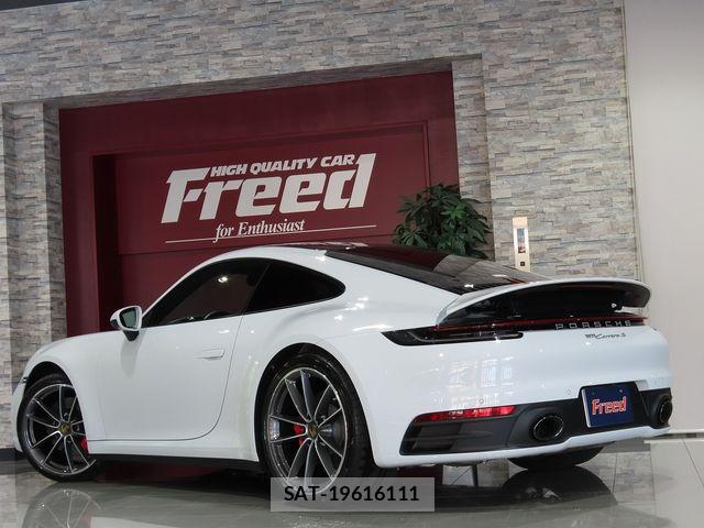 Porsche 911 2020-03 8355337-7