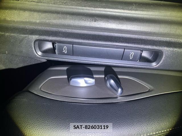 Porsche 911 2016-03 8368101-14