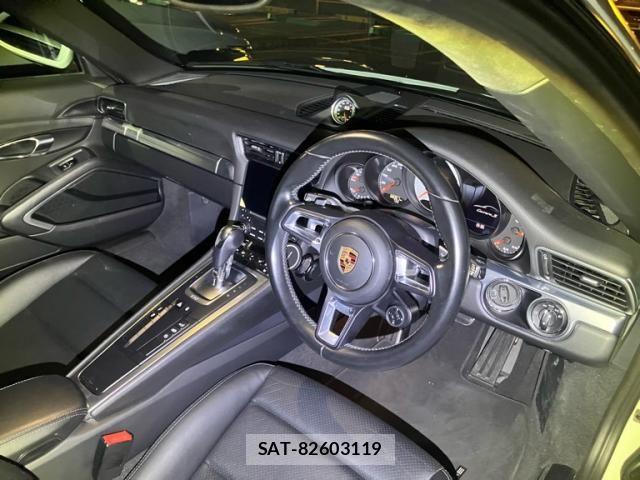 Porsche 911 2016-03 8368101-16