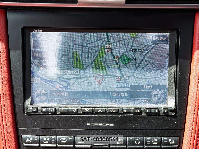 Porsche 911 2011-02 8368104-9