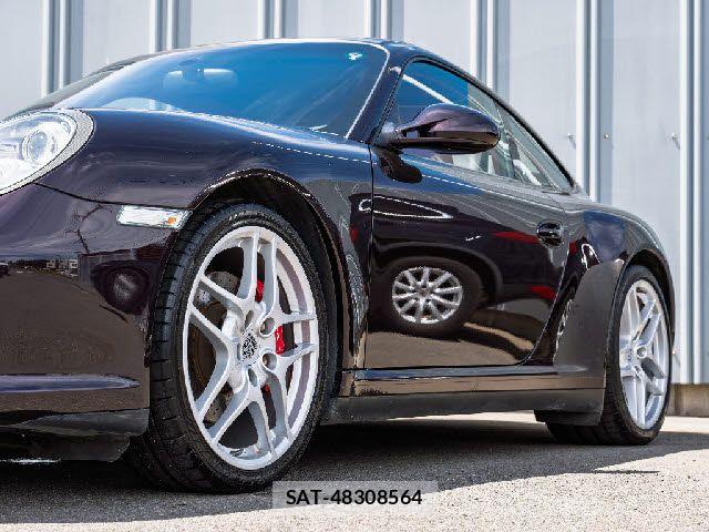 Porsche 911 2011-02 8368104-1